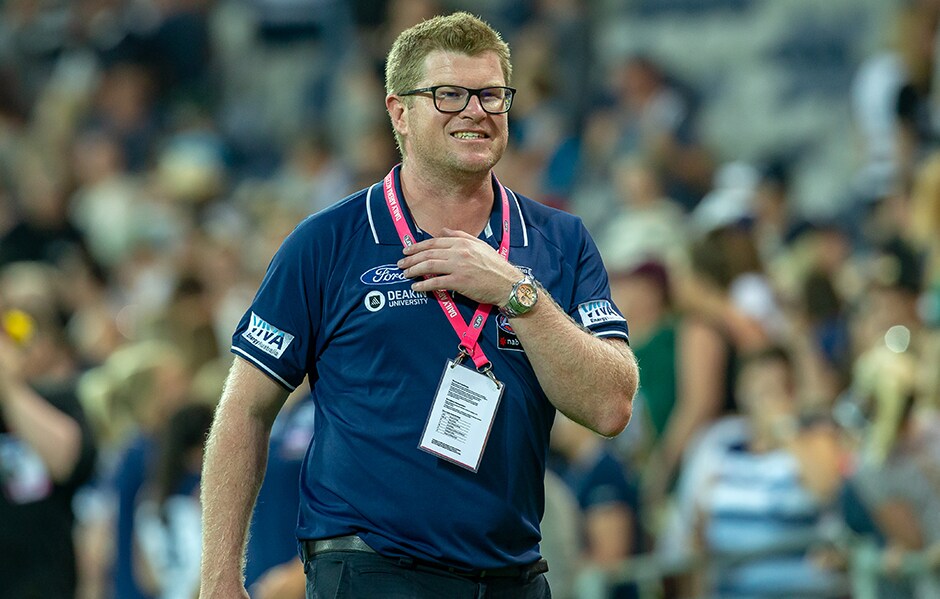 2019_03_14_Podcast_HERO.png Ben Waller - Operations & Recruiting Manager - AFLW/VFLW - Geelong Cats,Phoebe McWilliams